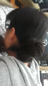 穿着睡衣下來赴約